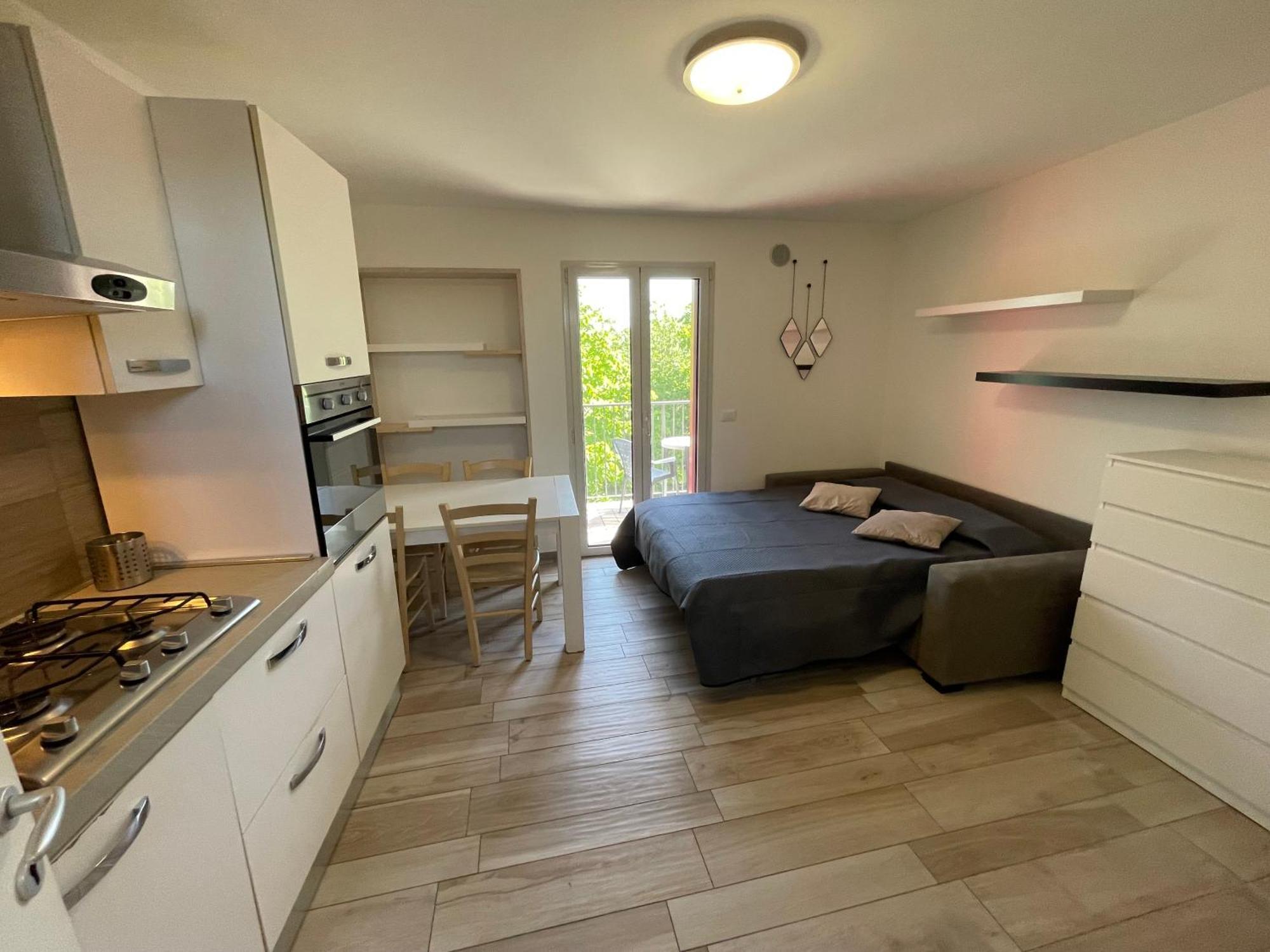 Reverso - Alloggi Con Solarium Vista Mare Caorle Eksteriør bilde